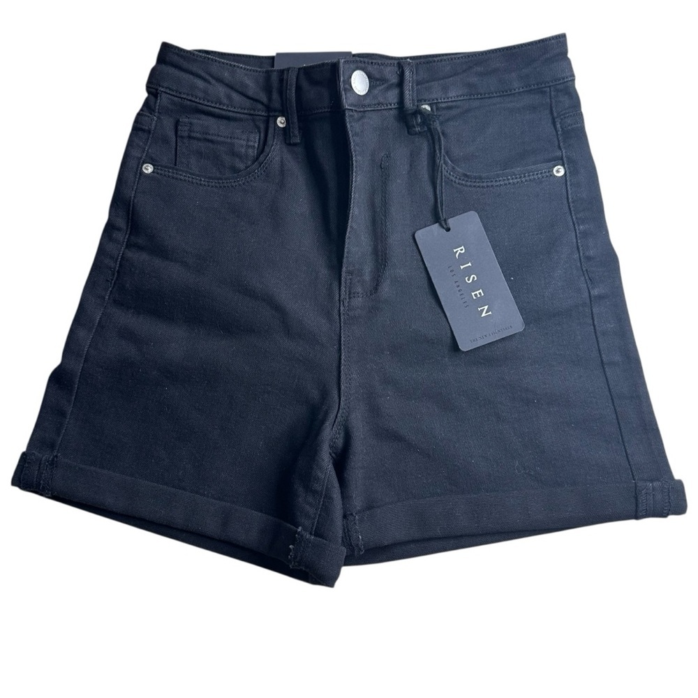 NWT Risen Jeans Black Rolled Up Shorts. Size Small